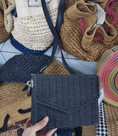 Jernramme papir håndvævet crossbody taske
