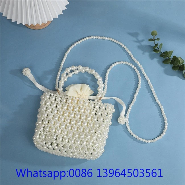 Crossboday Pearl Beaded Taske