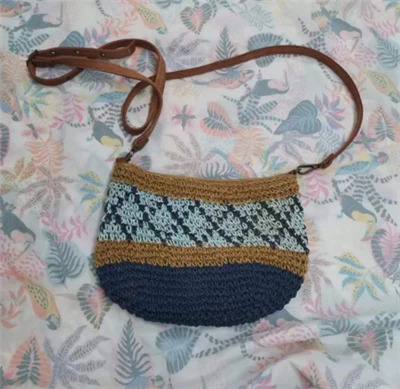 Papir hæklet crossbody dametaske